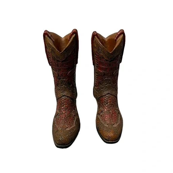 Small Western Cowboy Boot Figurines - Picture 2 of 4